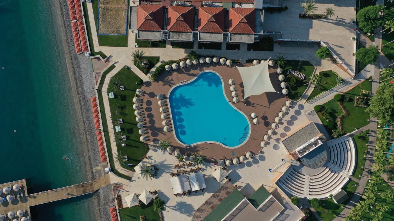 Aqi Hydros Club Kemer Exterior foto Aerial view of the pool