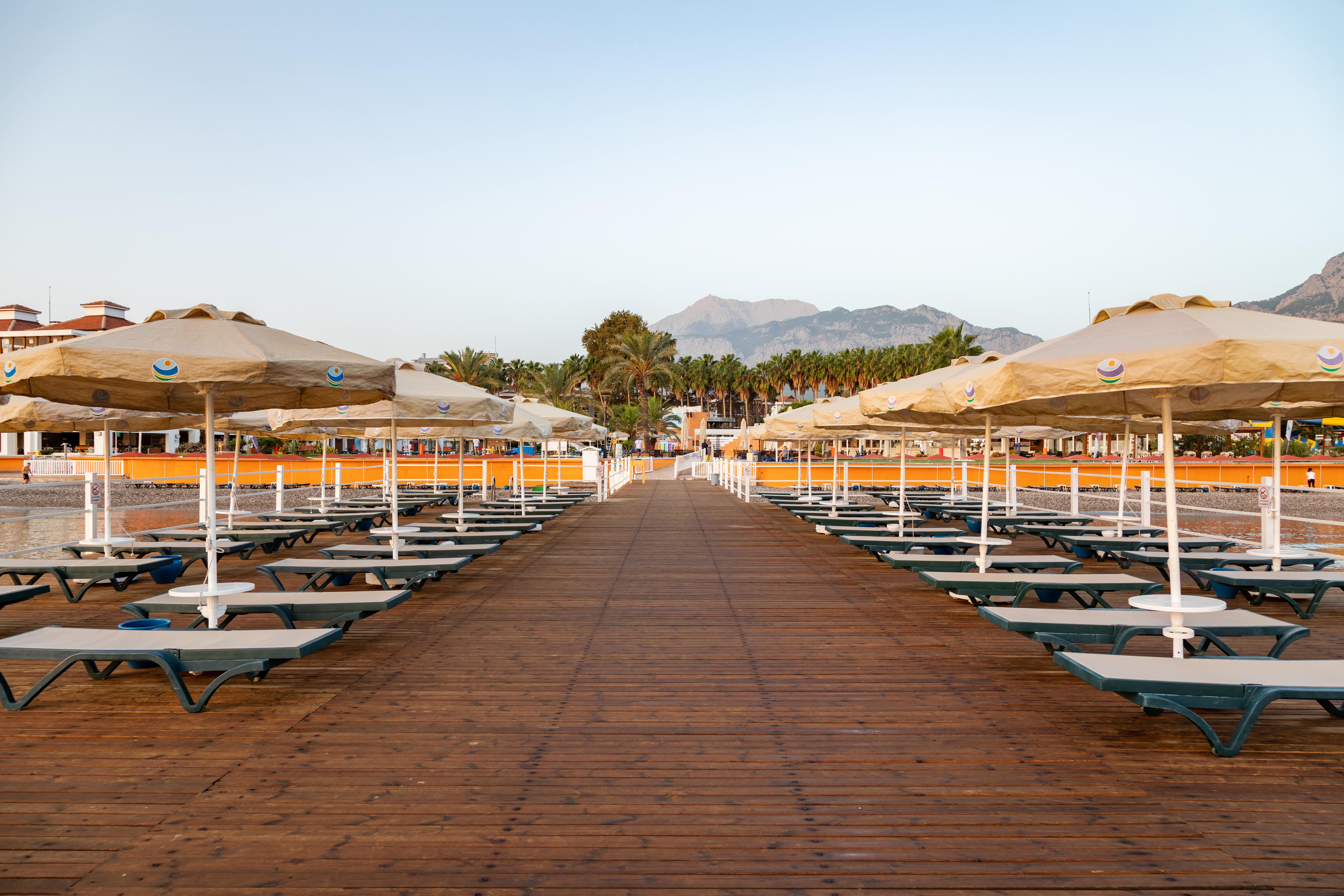 Aqi Hydros Club Kemer Exterior foto The beach at the resort