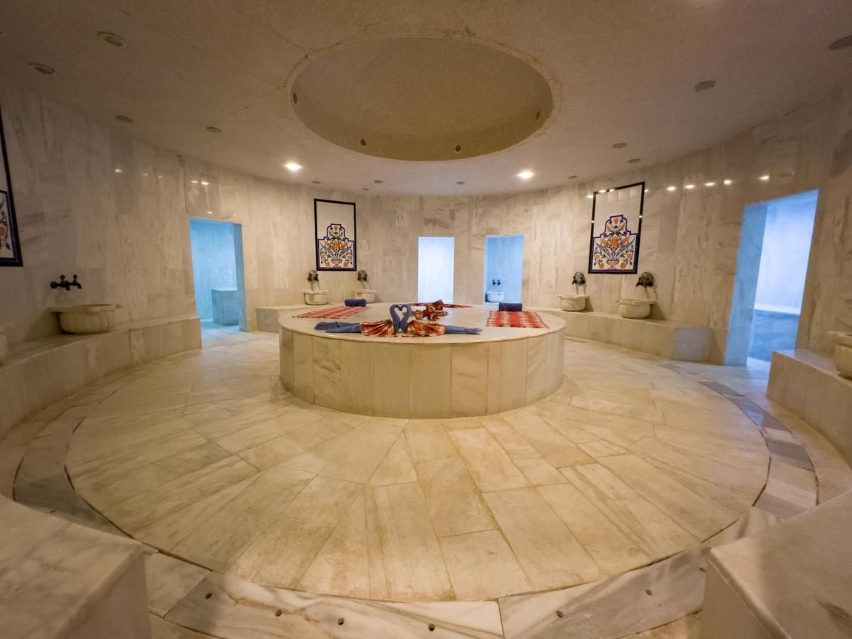 Aqi Hydros Club Kemer Exterior foto Turkish bath in the hotel